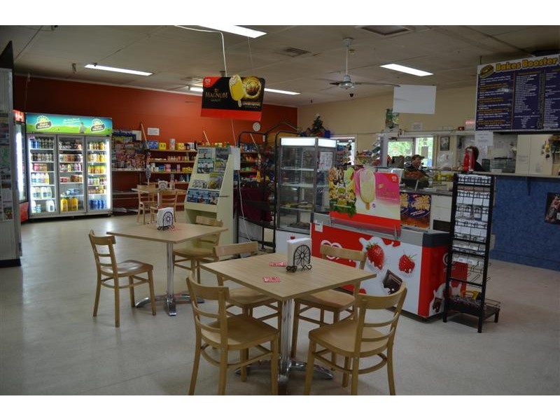 46 Adelong Road, Tumut NSW 2720