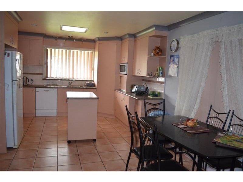 46 Adelong Road, Tumut NSW 2720