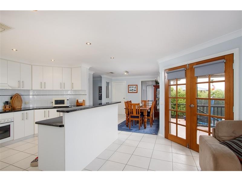 8 Harris Street, Tumut NSW 2720