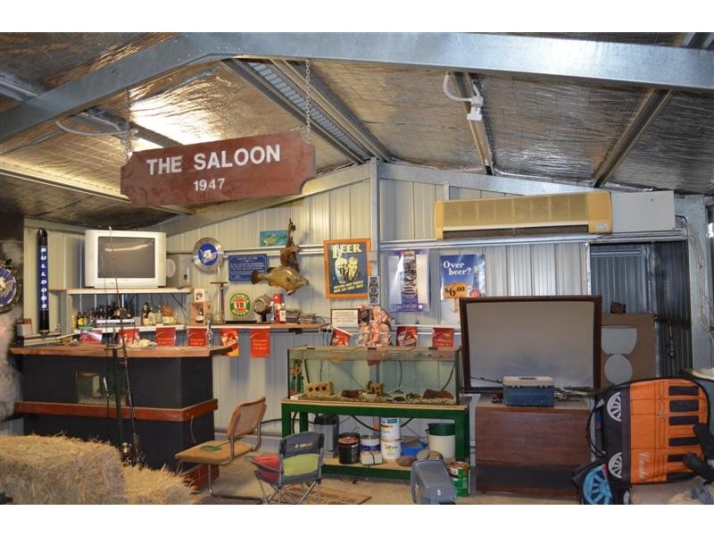 8 Harris Street, Tumut NSW 2720