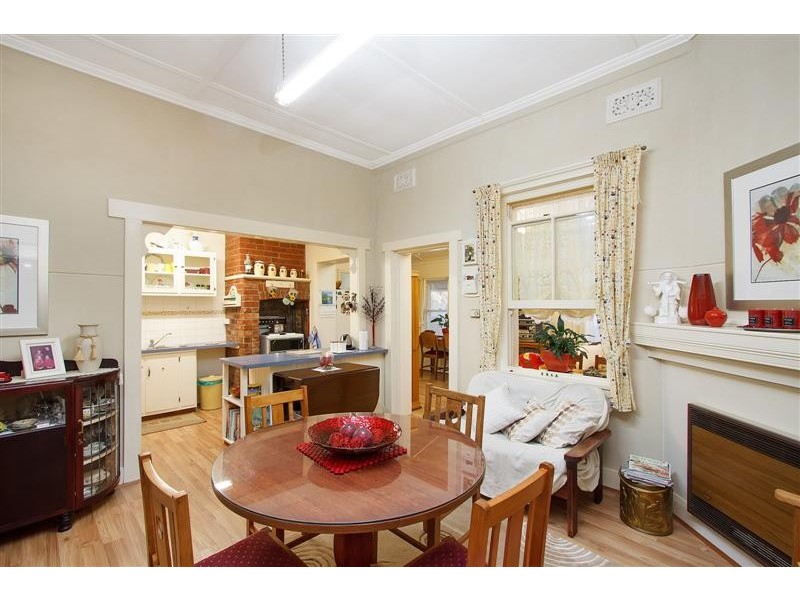 81 Tumut Street, Adelong NSW 2729