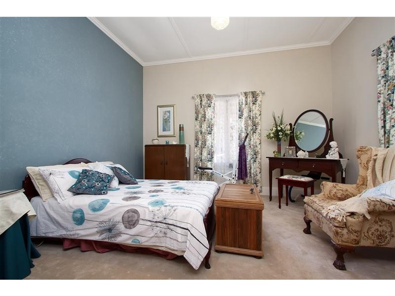 81 Tumut Street, Adelong NSW 2729