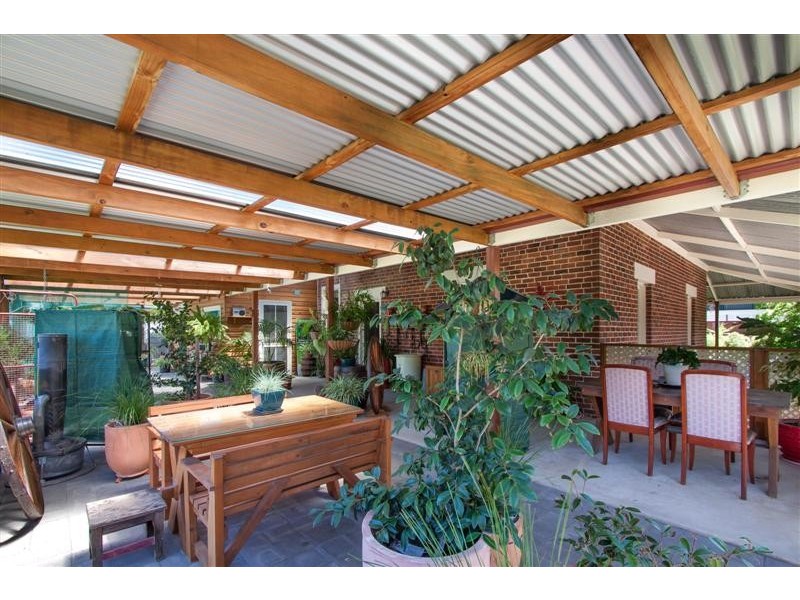 81 Tumut Street, Adelong NSW 2729