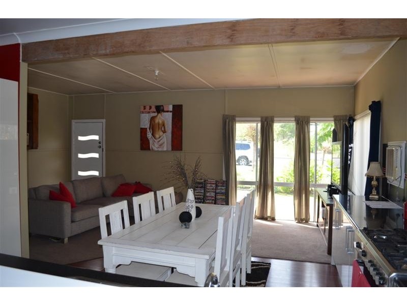 83 Clarke Street, Tumut NSW 2720