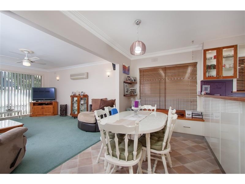 5 Blowering Road, Tumut NSW 2720