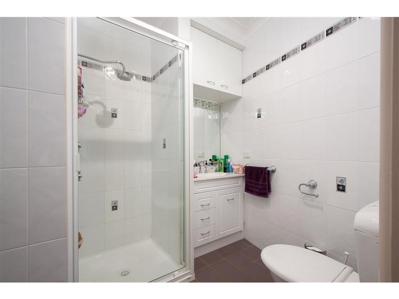 5 Blowering Road, Tumut NSW 2720