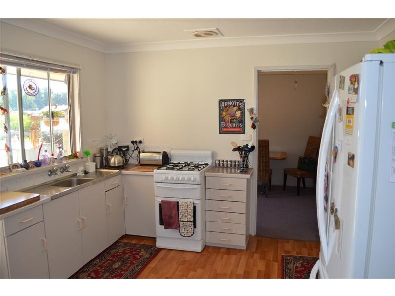 56 Lockhart Street, Adelong NSW 2729