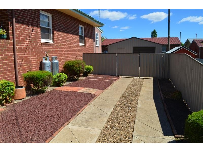 43 Richmond Street, Tumut NSW 2720