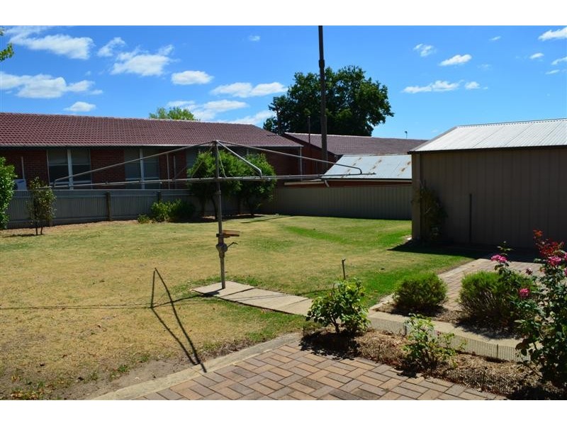 43 Richmond Street, Tumut NSW 2720