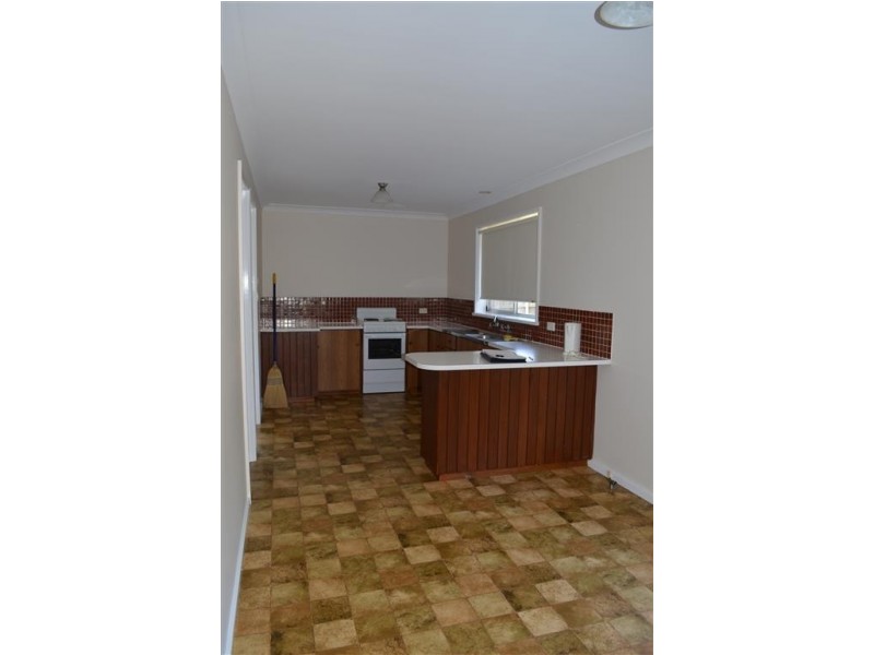 227 Simpson Street, Tumut NSW 2720