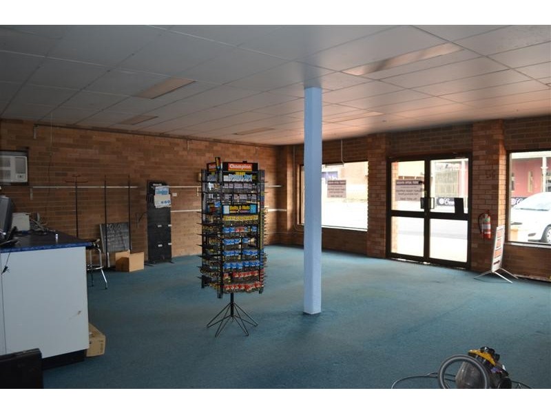 62 Russell Street, Tumut NSW 2720