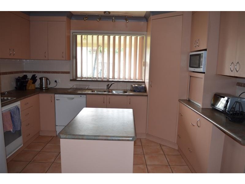 46 Adelong Road, Tumut NSW 2720