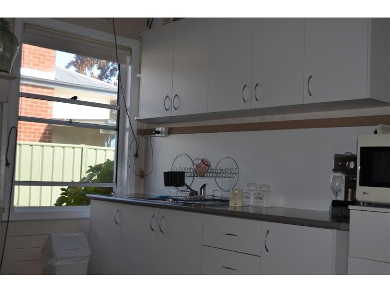 100 Russell Street, Tumut NSW 2720