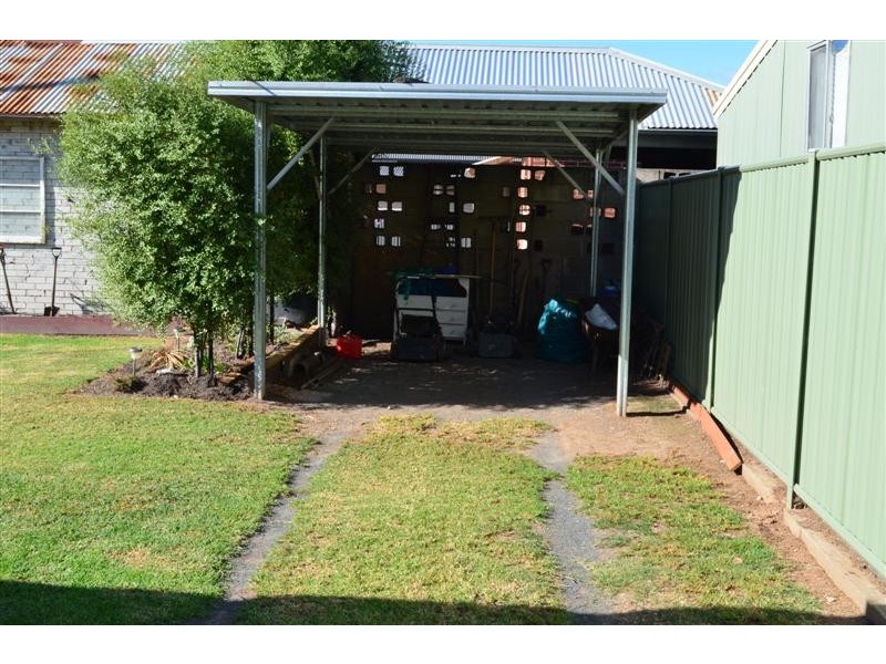 100 Russell Street, Tumut NSW 2720