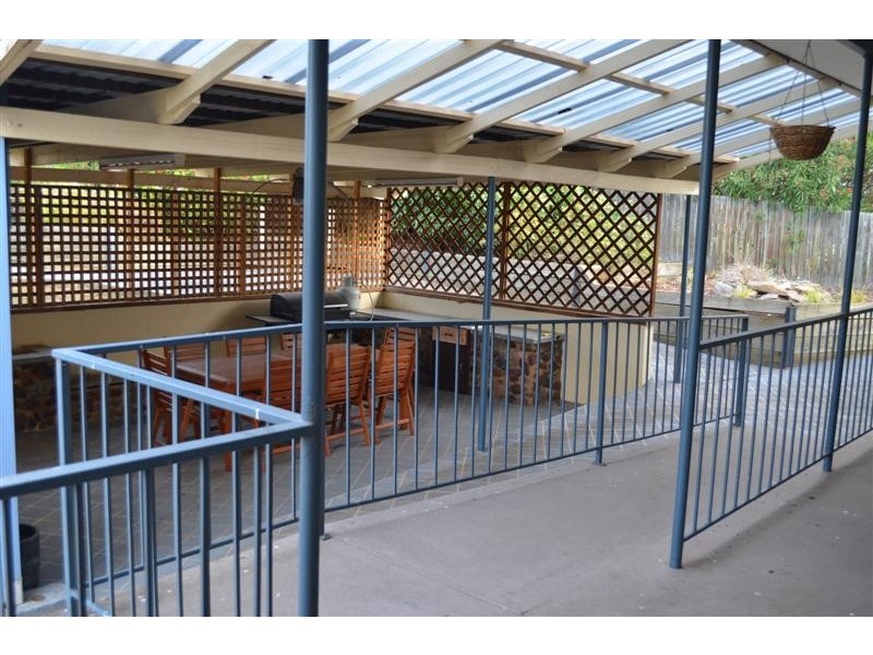 20 Kirra Street, Tumut NSW 2720