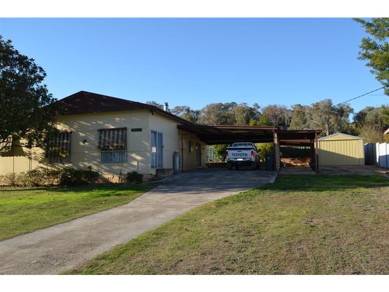 131 Herbert Street,, Tumut NSW 2720