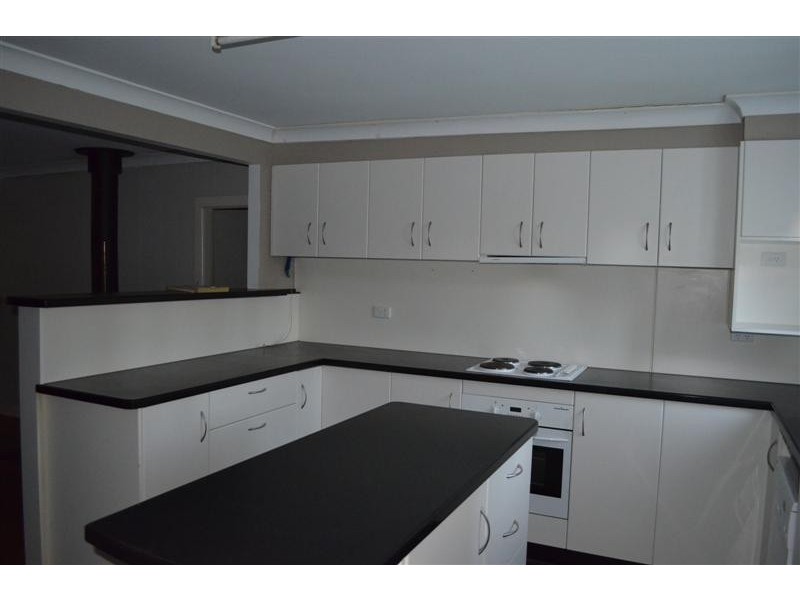 2245 Batlow Road, Laurel Hill NSW 2649