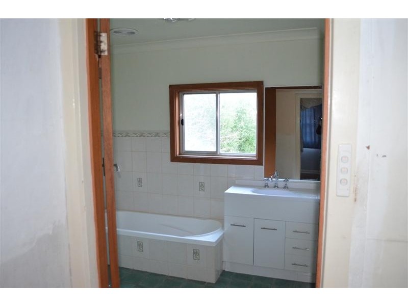 2245 Batlow Road, Laurel Hill NSW 2649