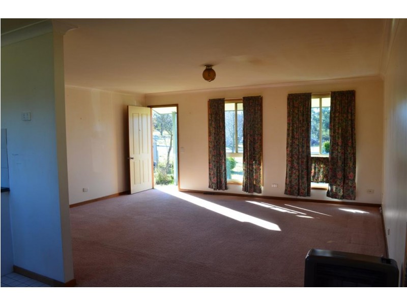 15 Gundagai Street, Adelong NSW 2729