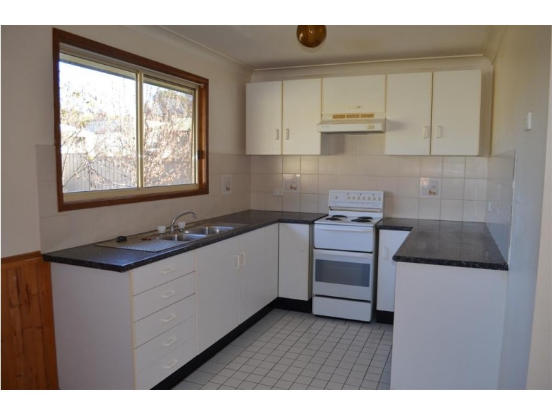 15 Gundagai Street, Adelong NSW 2729