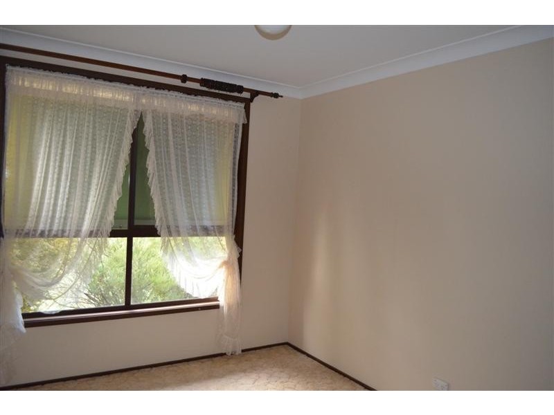 74 Sydney Street, Tumut NSW 2720