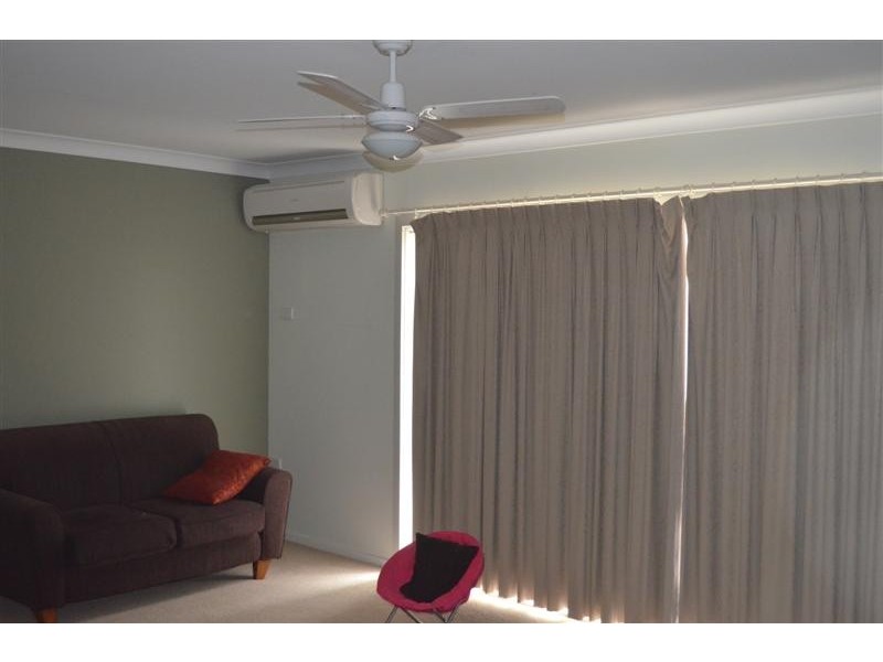 12 Broughton Street, Tumut NSW 2720