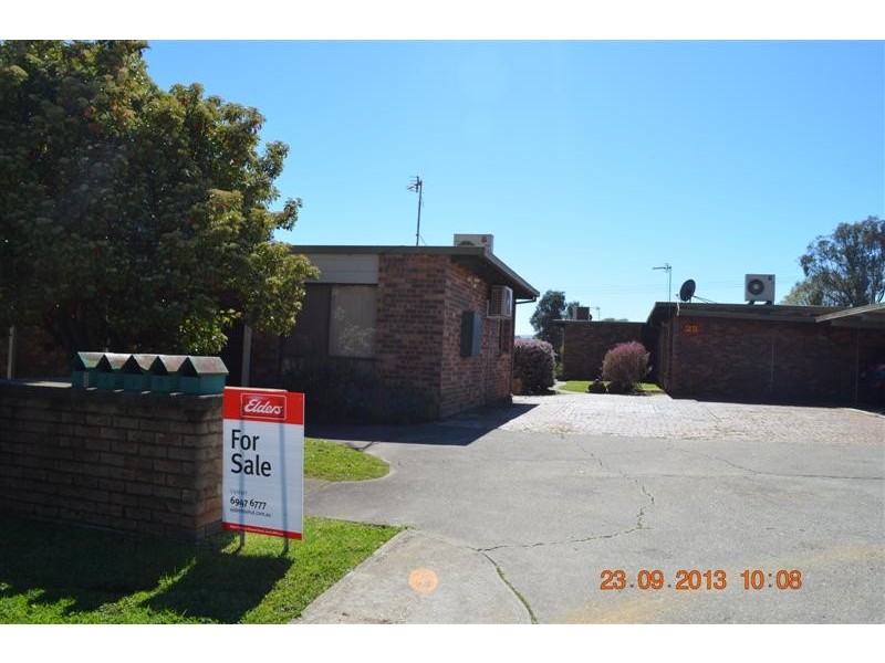 25 Bottlebrush Drive, Tumut NSW 2720