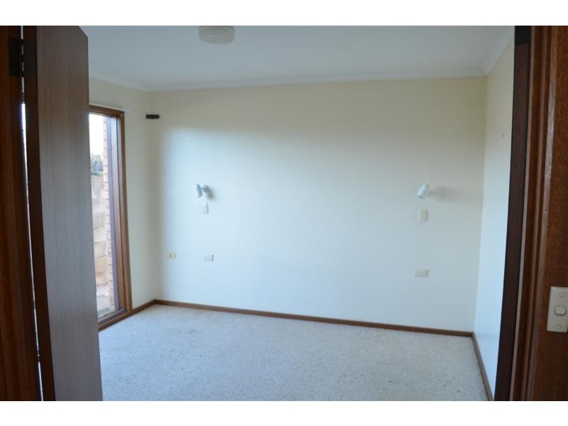 13 Bundara Crescent, Tumut NSW 2720