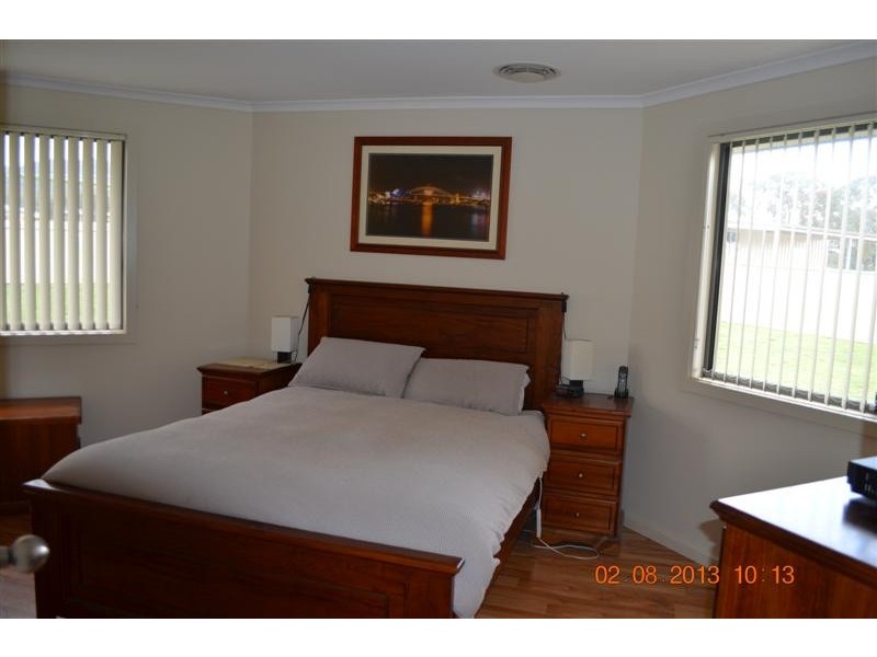 8 Ridge Street, Tumut NSW 2720