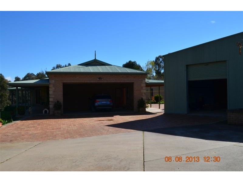 7 Hargreaves Close, Tumut NSW 2720