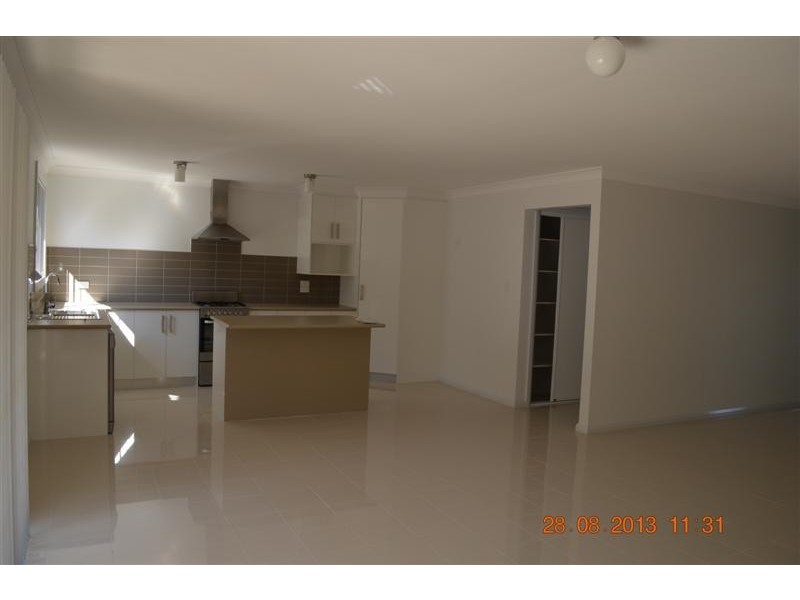 22 Booral Avenue, Tumut NSW 2720