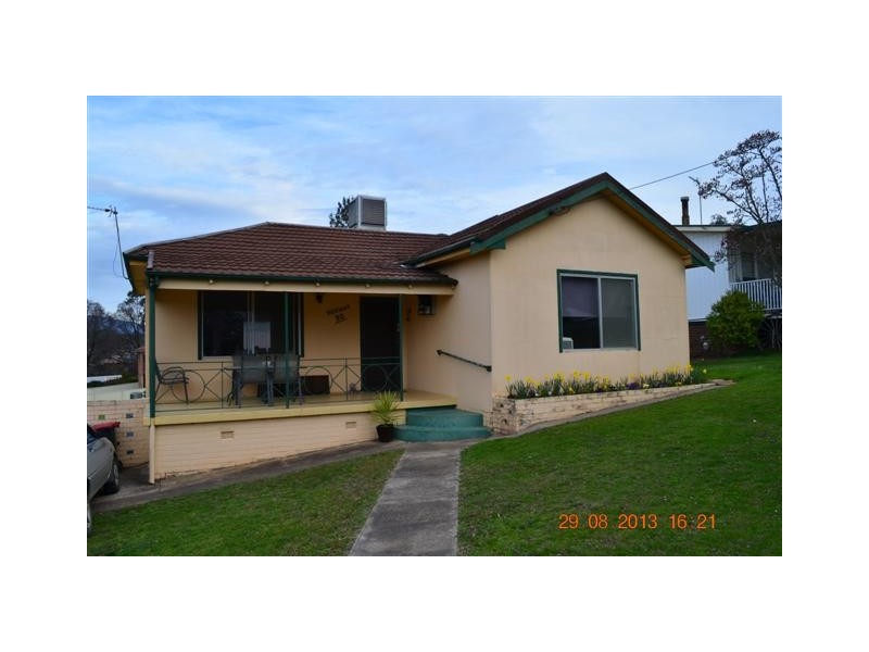80 Broughton Street, Tumut NSW 2720