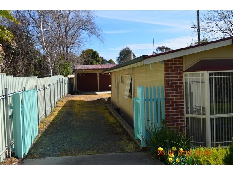 79 Merivale Street, Tumut NSW 2720