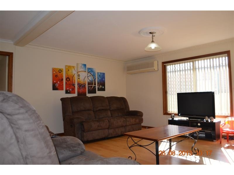 79 Merivale Street, Tumut NSW 2720