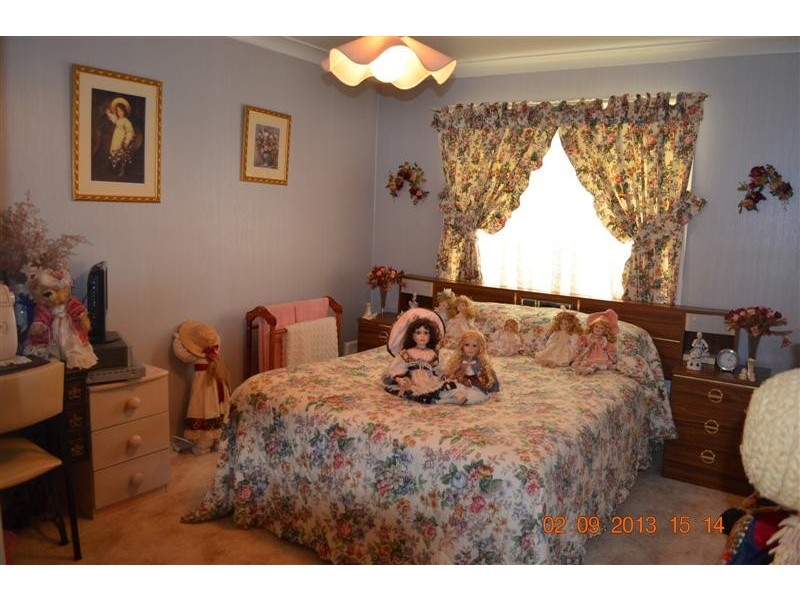 2 Vyner Street, Tumut NSW 2720