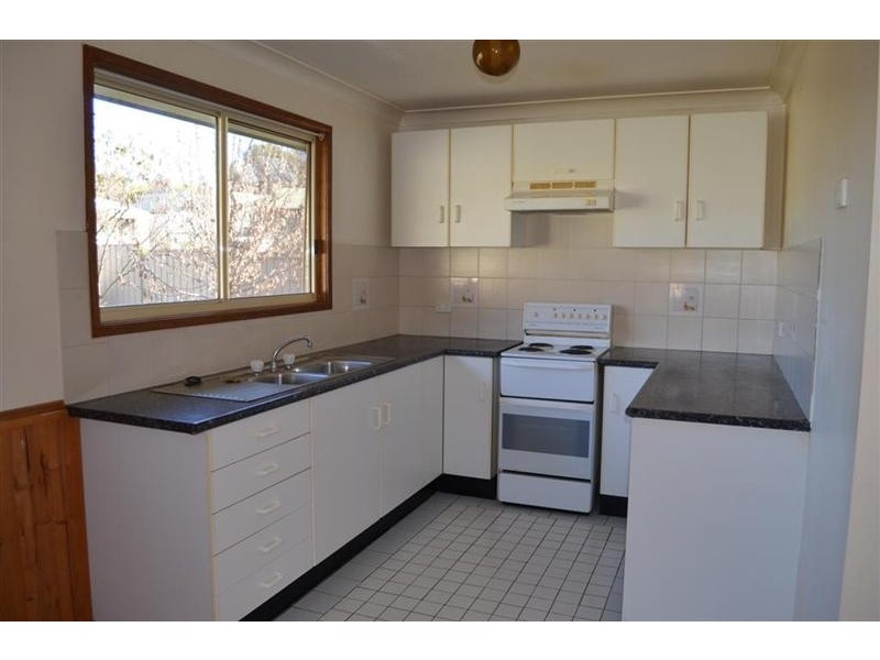 15 Gundagai Street, Adelong NSW 2729