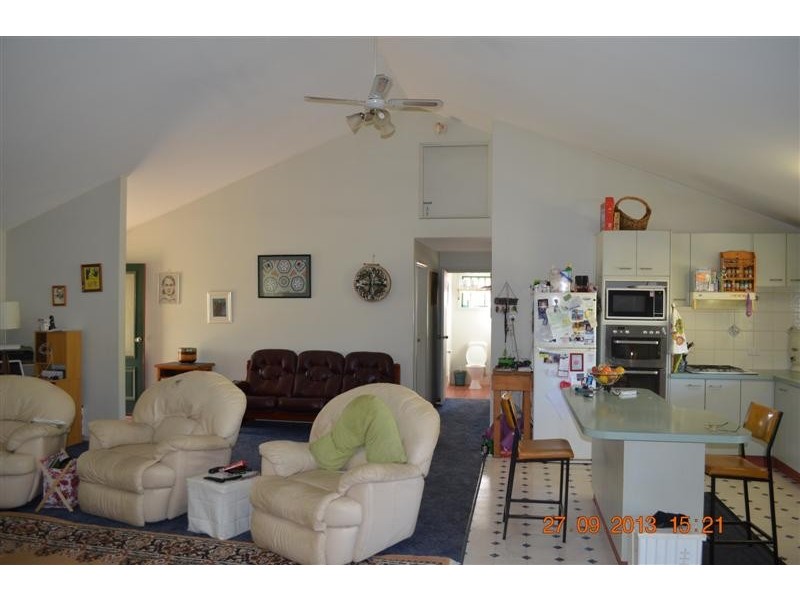 7 Ryans Road, Adelong NSW 2729