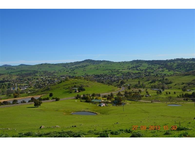 7 Ryans Road, Adelong NSW 2729