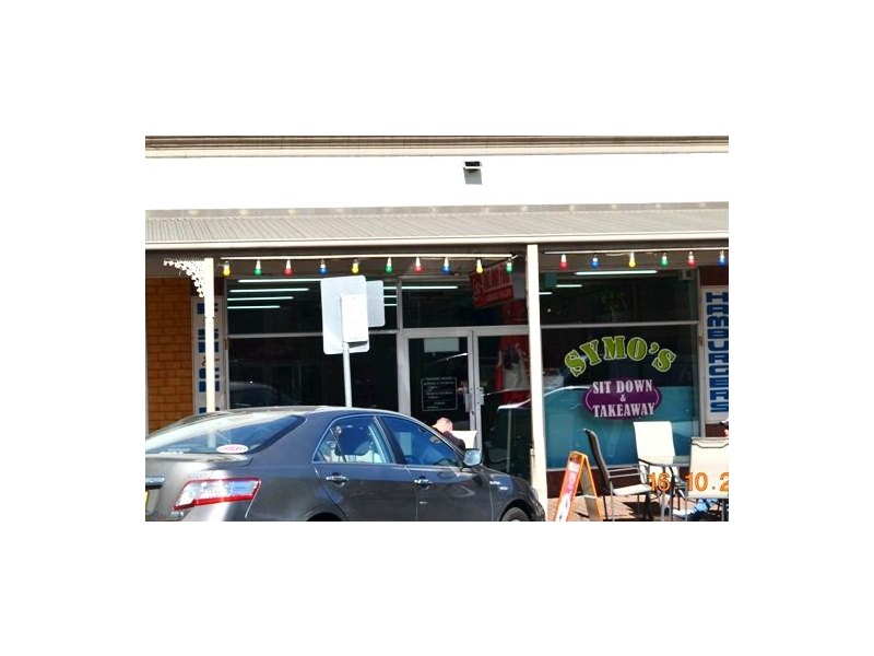 43 Russell Street, Tumut NSW 2720