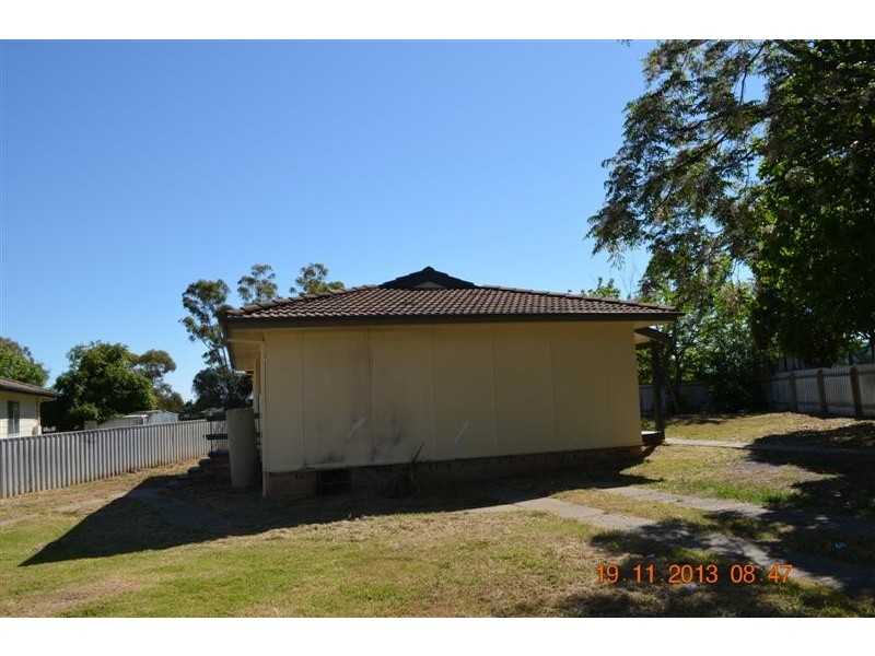 7B Banksia Crescent, Tumut NSW 2720