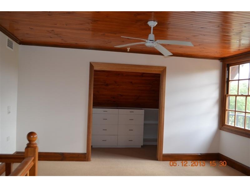 14 Clarke Street, Tumut NSW 2720