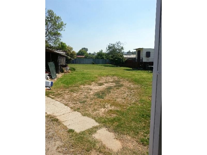 115 Fitzroy Street, Tumut NSW 2720