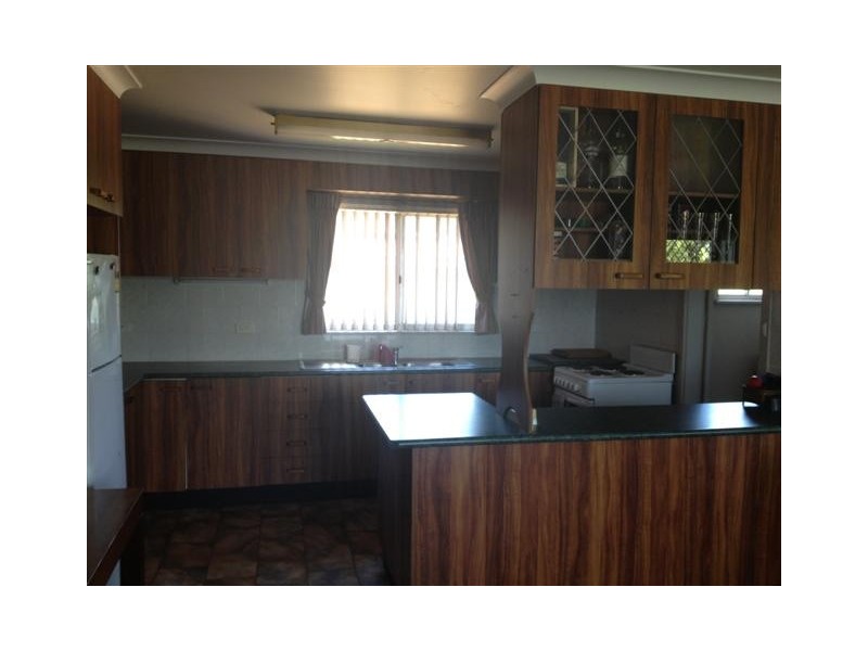 4 Tumut Street, Tumut NSW 2720