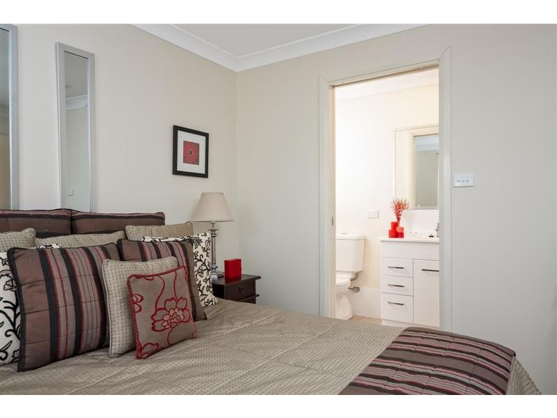 9 King Place, Tumut NSW 2720