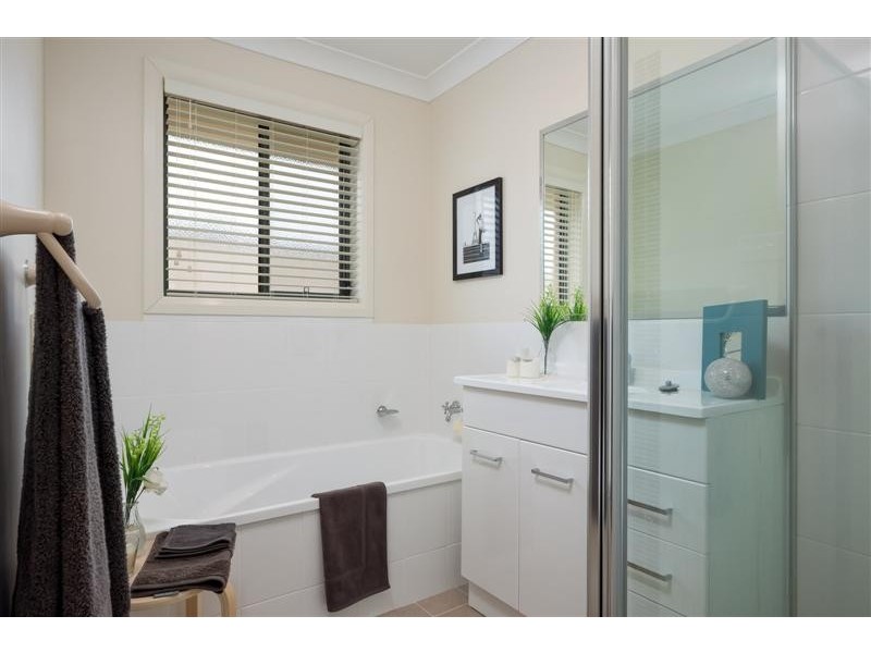 9 King Place, Tumut NSW 2720