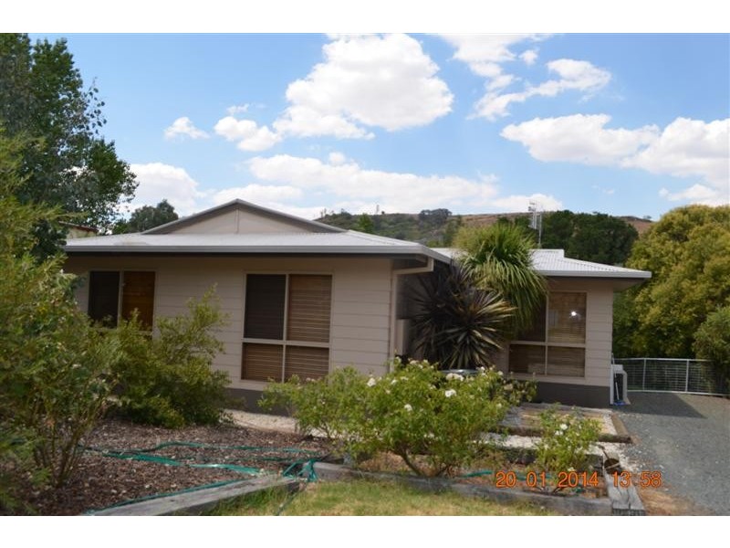 18a Quartz Street, Adelong NSW 2729