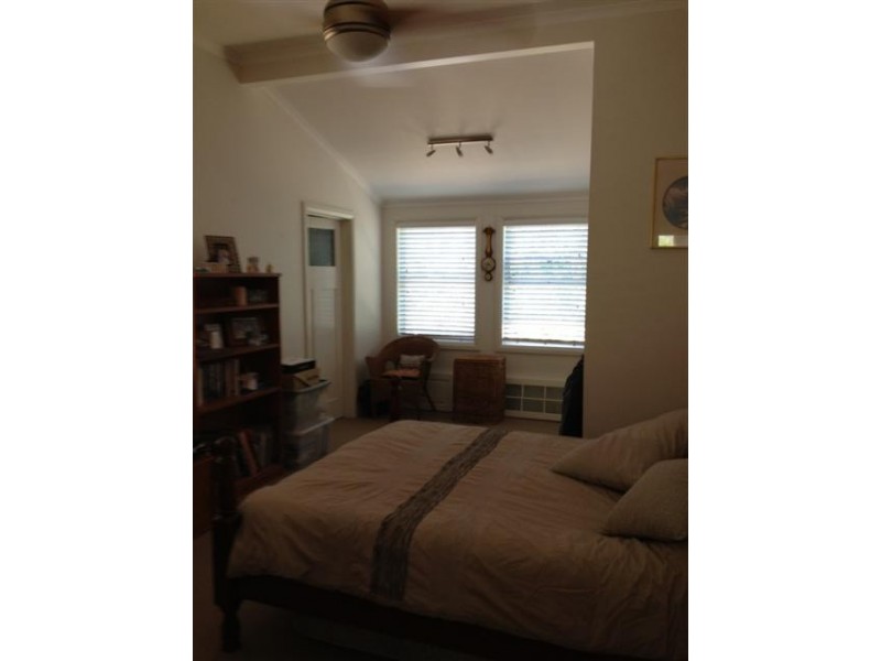 48 Carey Street, Tumut NSW 2720