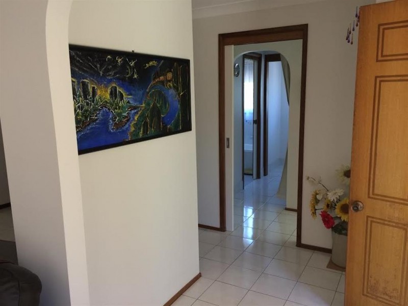 18 Hassett Street, Tumut NSW 2720