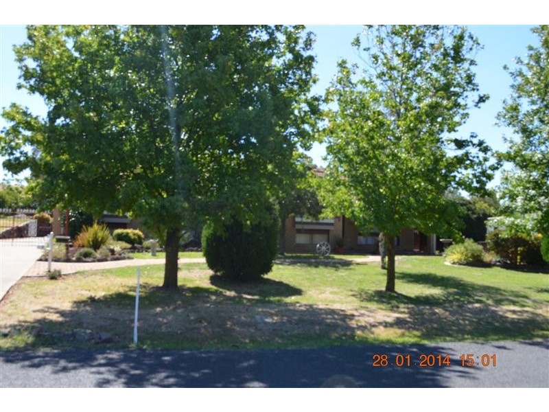 9 Quartz Street, Adelong NSW 2729