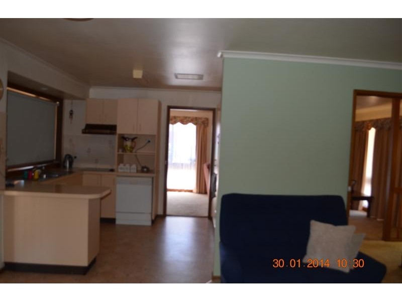 9 Quartz Street, Adelong NSW 2729